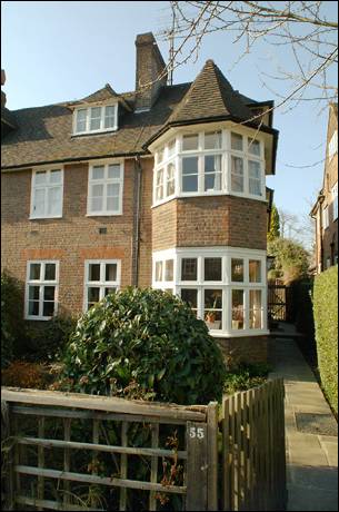 55 Rotherwick Road